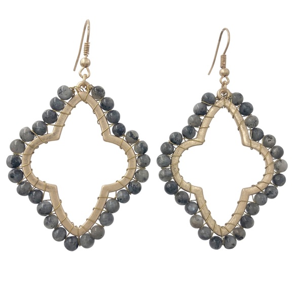 Grey Tones Natural Stone Wrapped Gold Open Quatrefoil Dangle Earrings - Picture 1 of 3
